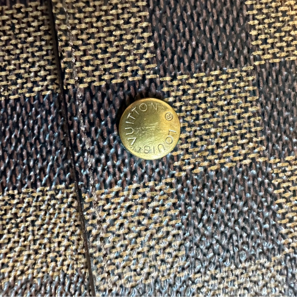 LV Wallet - Picture 6 of 10